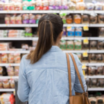 El consumo volvió a caer en enero: se contrajo un 1,1% interanual