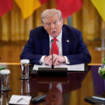 Donald Trump volvió a hablar de las Islas Malvinas y cruzó a Reino Unido por no acompañarlo en la guerra en Irán: “Ya no es el mismo país que era”