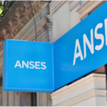 ANSES le paga .000 a padres en abril 2026: a quiénes les corresponde y cómo pedirlo