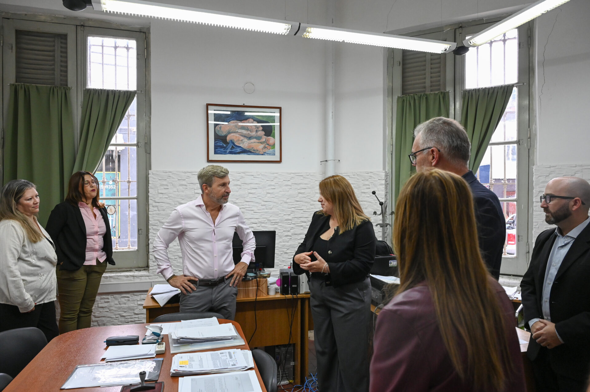 Frigerio recorrió las obras de puesta en valor de la sede central del Copnaf