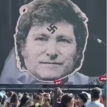 Repudiable | Lollapalooza Chile: Una banda proyectó imágenes de Milei, Netanyahu, Trump y Kast con cruces esvásticas