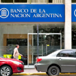 El Banco Central flexibilizó el cepo al dólar y le puso fin a una medida que beneficia a quienes viajan al exterior
